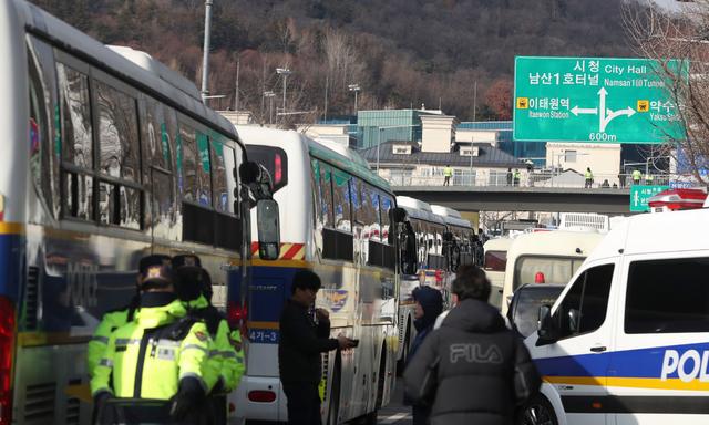 逮捕尹锡悦未果 韩国总统官邸今天发生了什么？  第2张